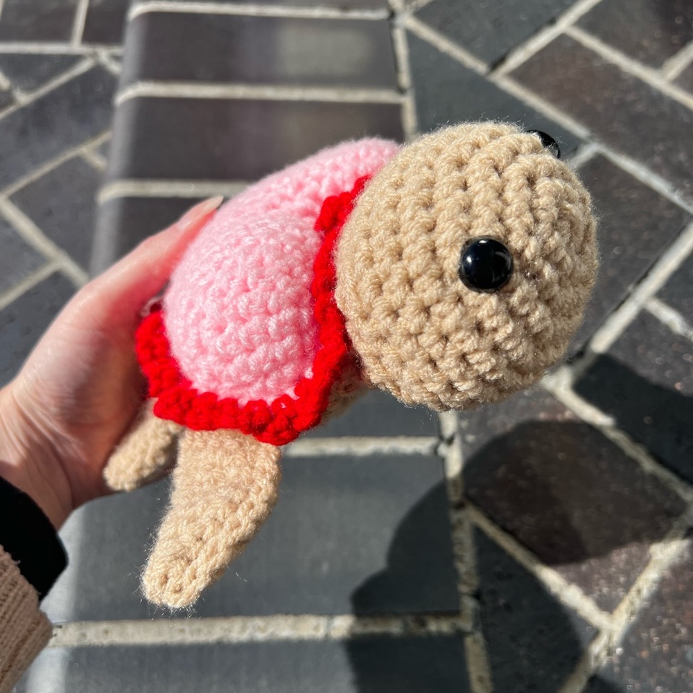 Hand Crocheted Valentine’s Day Sea Turtle Stuffed Animal Plushie! - Picture 6 of 16